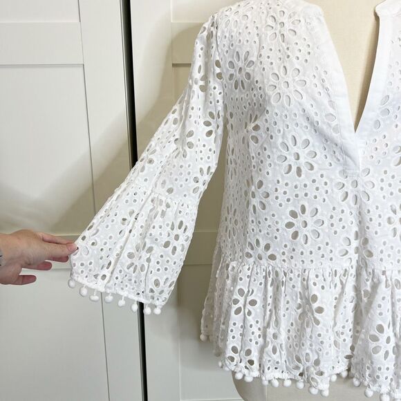 Lilly Pulitzer Womens White Bekah 3/4 Sleeves Split Neck Eyelet Top Size Medium - Picture 2 of 8